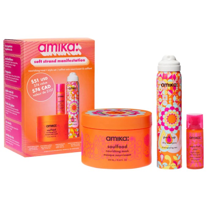 Soft Strand Manifestation Hair Gift Set de Amika, disponible en Sephora.