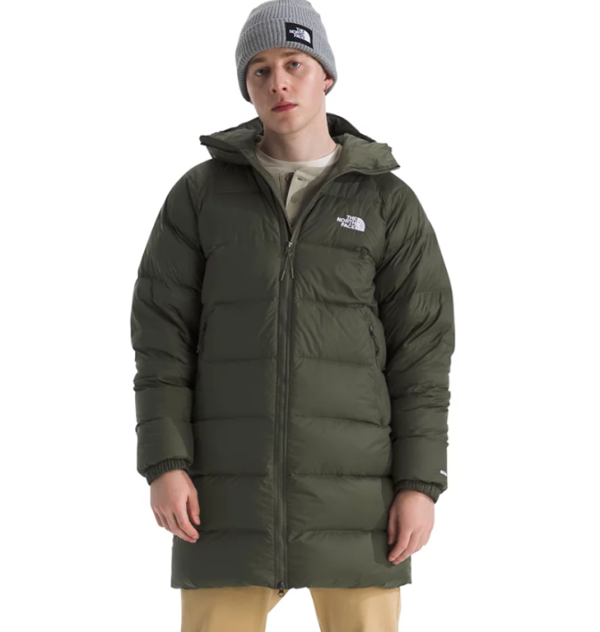 Men's Hydrenalite Down Hooded Parka Jacket de The North Face, disponible en Macy's.