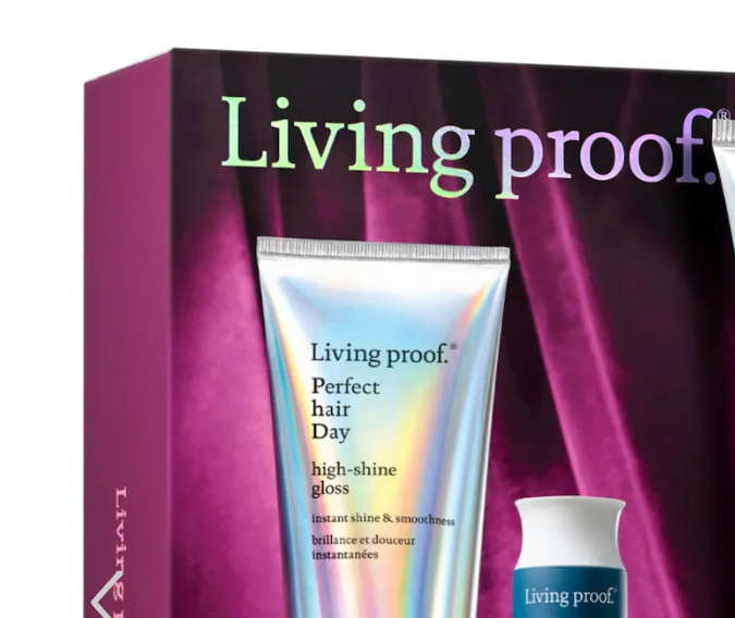 Detox Shampoo and High Shine Gloss Gift Set de Living Proof, disponible en Sephora.